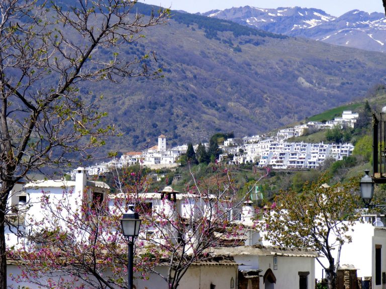 pueblo alpujarra fondo